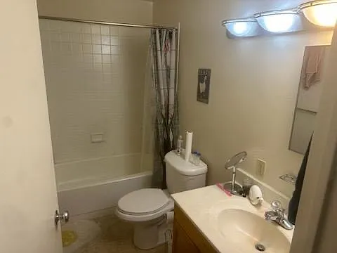 2 bed, 900 sqft, $3,700 — Photo 2
