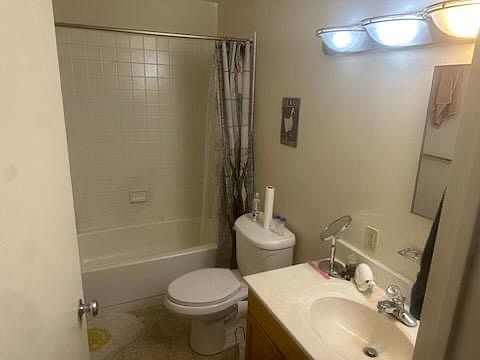2nd image of 78 Westland Ave APT 407