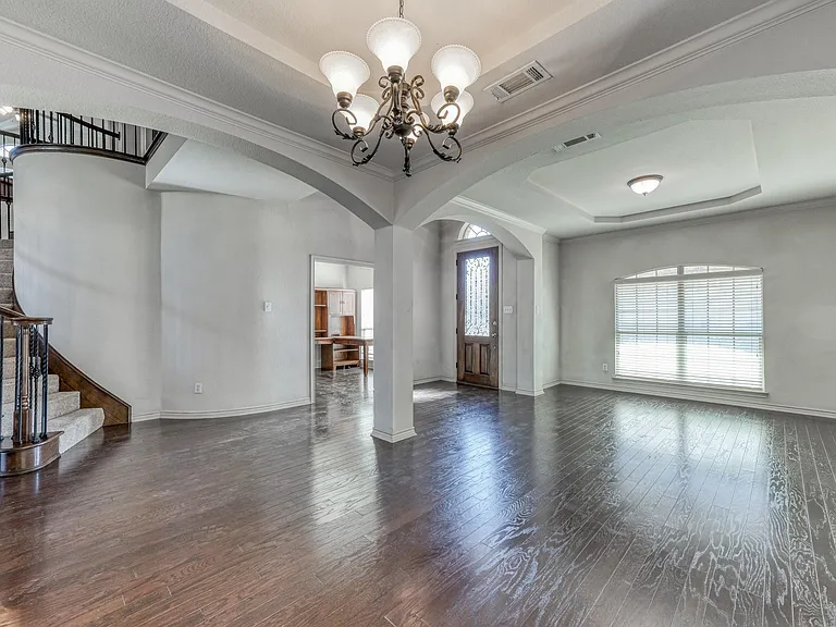 5716 Sleepy Creek Ln — Photo 7
