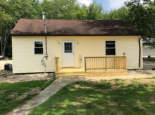 11037 Hawke Rd, Columbia Station, OH 44028