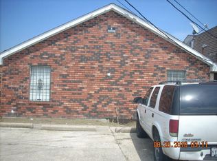 7841 Symmes Ave, Los Angeles, CA 90005