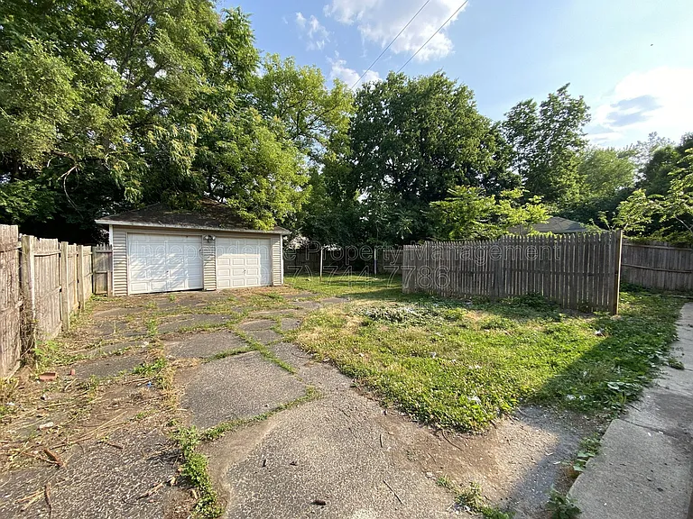 26 W Beechwood Ave — Photo 19