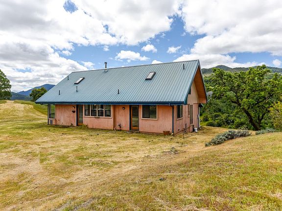 3rd image of 4610 Feliz Creek Road