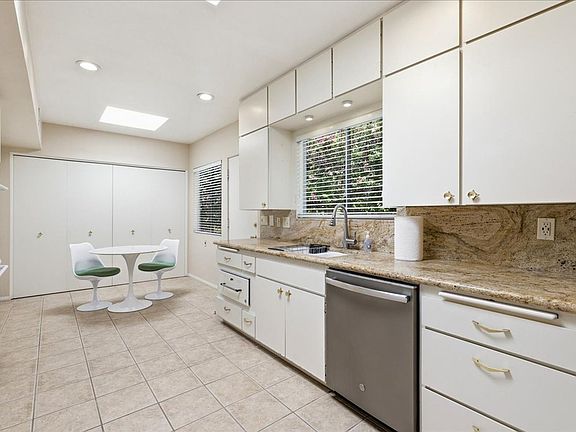 2nd image of 500 W Arenas Rd Unit 8