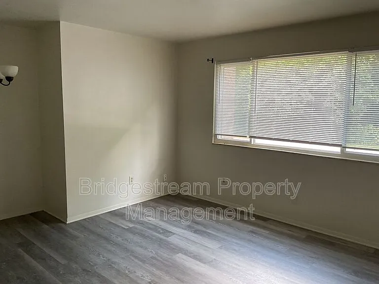 3015-1D Idlewilde Blvd — Photo 2