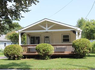 4513 Milton Dr, Flint, MI 48507