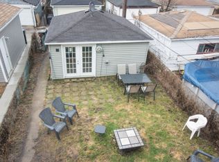 3817 N Albany Ave #2, Chicago, IL 60618