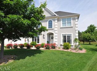 2202 Thistle Ln, Bloomington, IL 61704