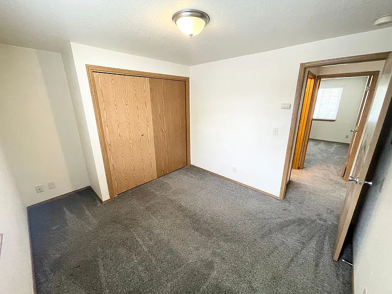 3742 W Rose Hill St #202 — Photo 11