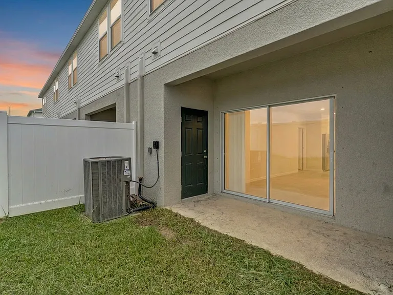 8765 Daybreak St — Photo 35
