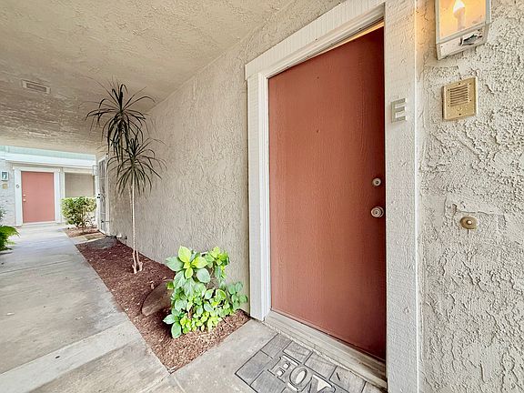 950 Golden Springs #E