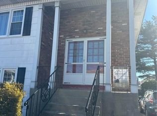 72 Country Village Rd, Jersey City, NJ 07305