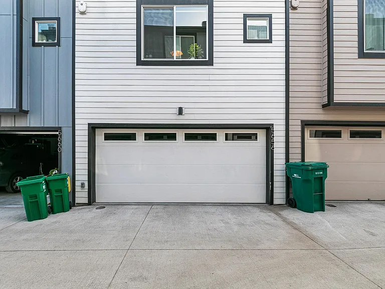 5656 W 11th Pl — Photo 31