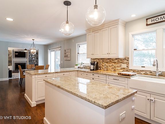 4th image of 5165 N Tamarack Dr