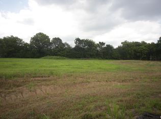 Cypress Grove Pl, Marion, IL 62959