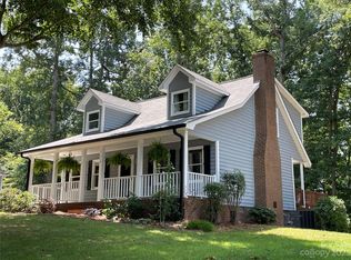 313 Treeline Dr, Belmont, NC 28012