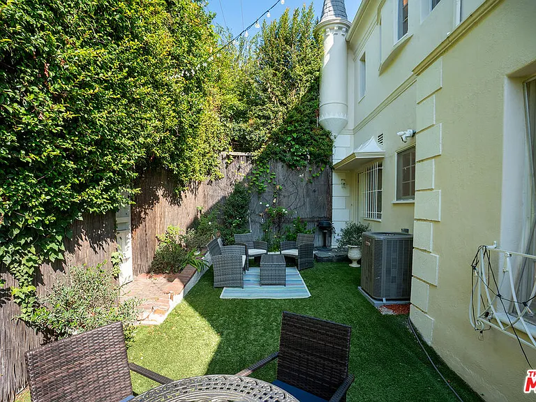 6065 Scenic Ave — Photo 13