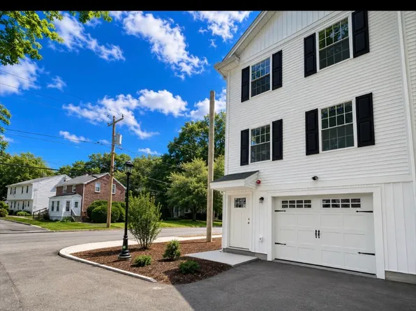 115 Lock St #4, Nashua, NH 03064