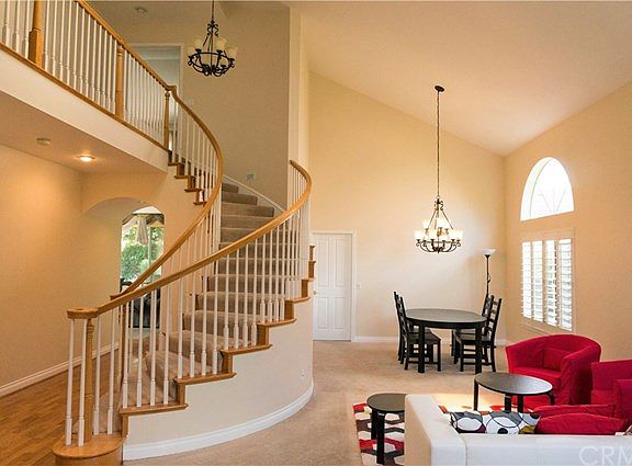 2nd image of 1686 Butterfly Ct