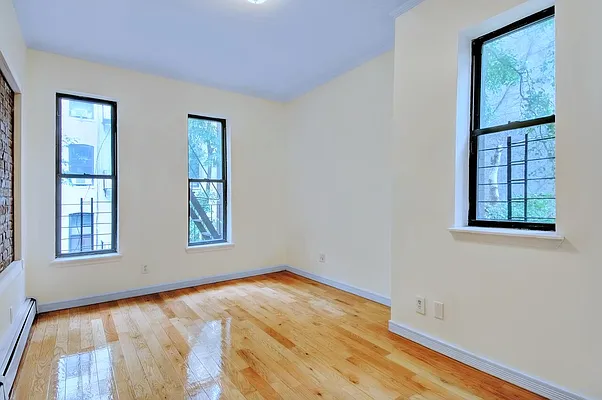 Rented by City Connections Realty | media 26