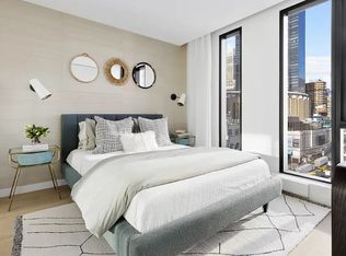 300 W 30th St #5A, New York, NY 10001