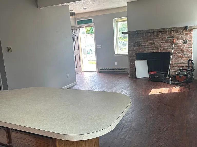 74 Front St #86 — Photo 8