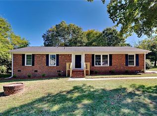 4313 Whitby Pl, Greensboro, NC 27406
