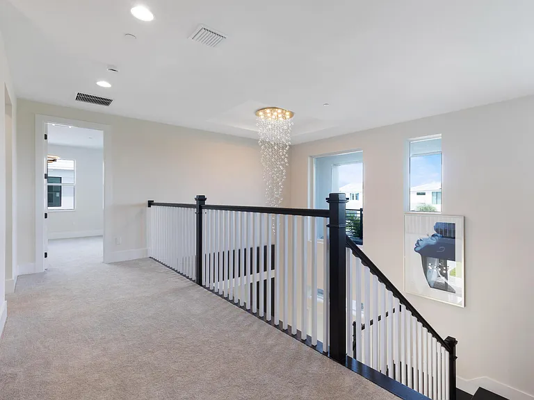 9124 Coral Isles Cir — Photo 42