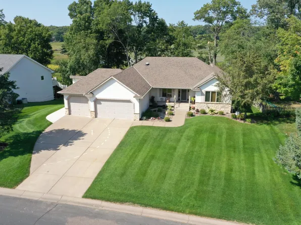 6096 259th St, Wyoming, MN 55092