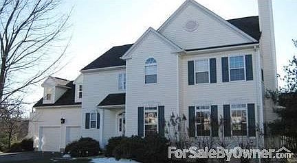 2nd image of 24 Hansom Rd