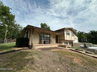 12233 Apple Rd, Carthage, MO 64836