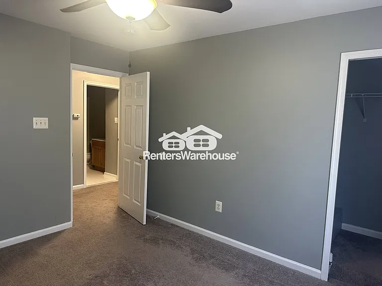 5613 Harvey Ct — Photo 16
