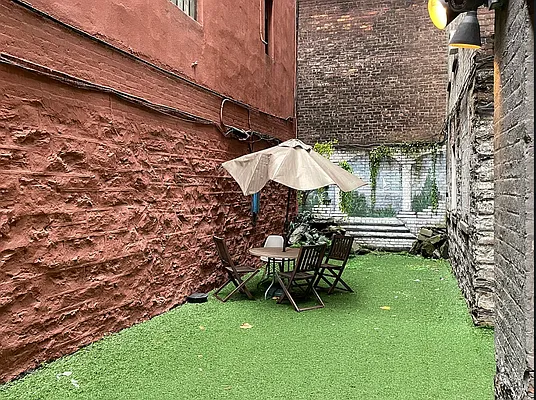 Rented by Spire Group | media 8