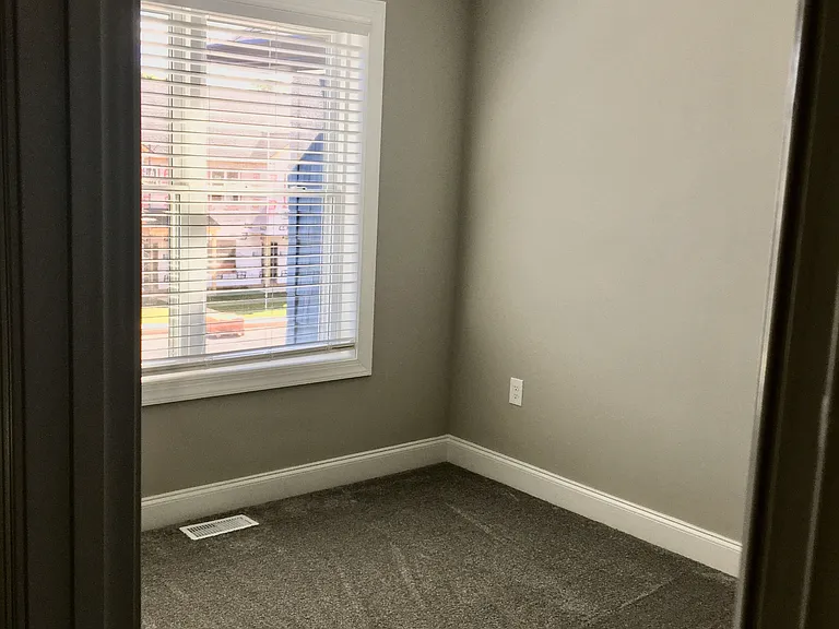 33 Emanuel Ct #1 — Photo 22