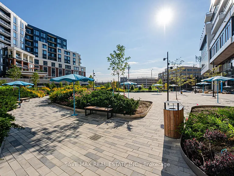 2485 Eglinton Ave W #402 — Photo 46