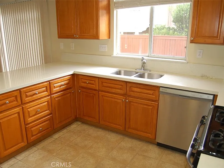16143 Talbot Ct — Photo 7