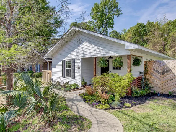 7 Laurel Leaf Ln, Charleston, SC 29412