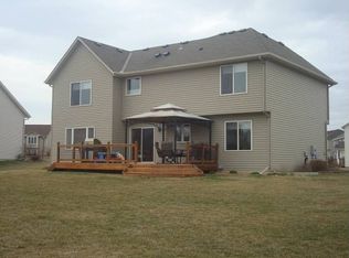 10401 Oakridge Pl, Elko New Market, MN 55020