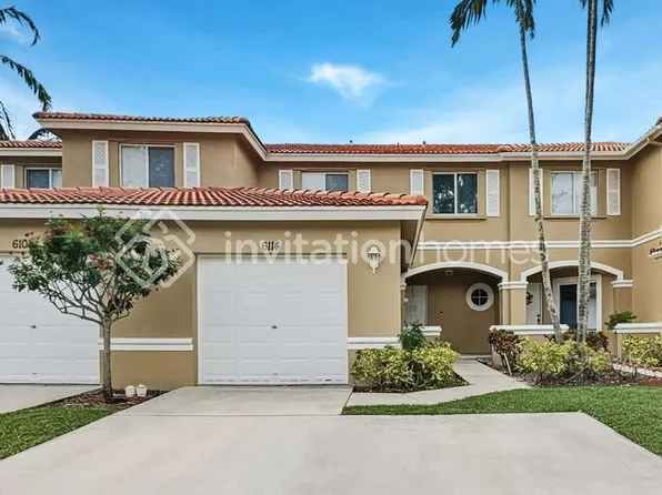 6114 Whalton St, West Palm Beach, FL 33411