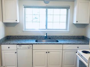 2171 E Maple Rd, Birmingham, MI 48009