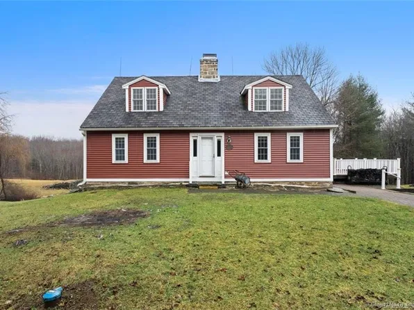 90 North Bedlam Road, Chaplin, CT 06235