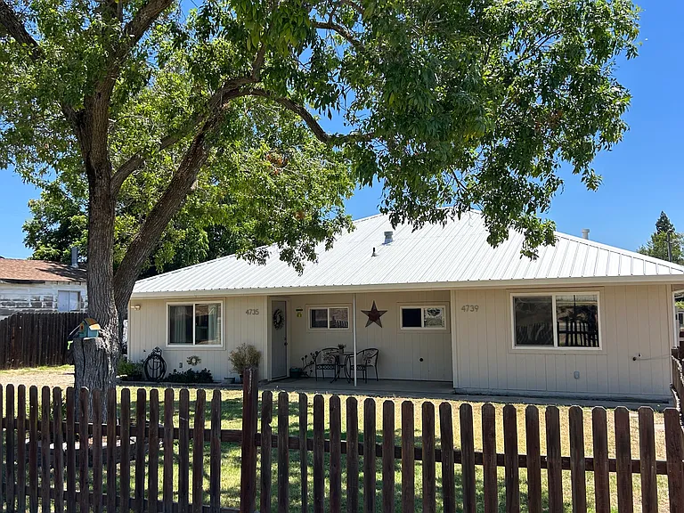 4739 Riosa Rd — Photo 1