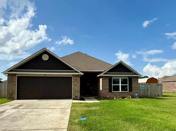 1211 Springvine Dr, Searcy, AR 72143