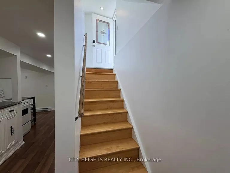 1460 O'Hara Ct — Photo 28