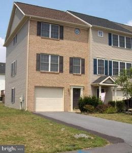 19 Fiser Ln, Martinsburg, WV, 25404