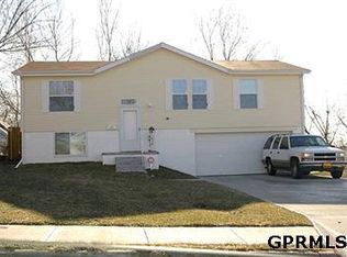 3421 Blondo Blvd, Omaha, NE 68111