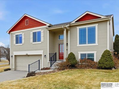 16942 Browne St, Omaha, NE, 68116