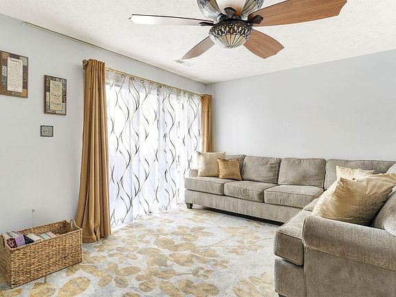 4th image of 114 Turtle Creek Rd APT 1