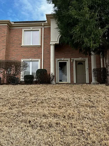 1560 Kirby Pkwy Photo 1