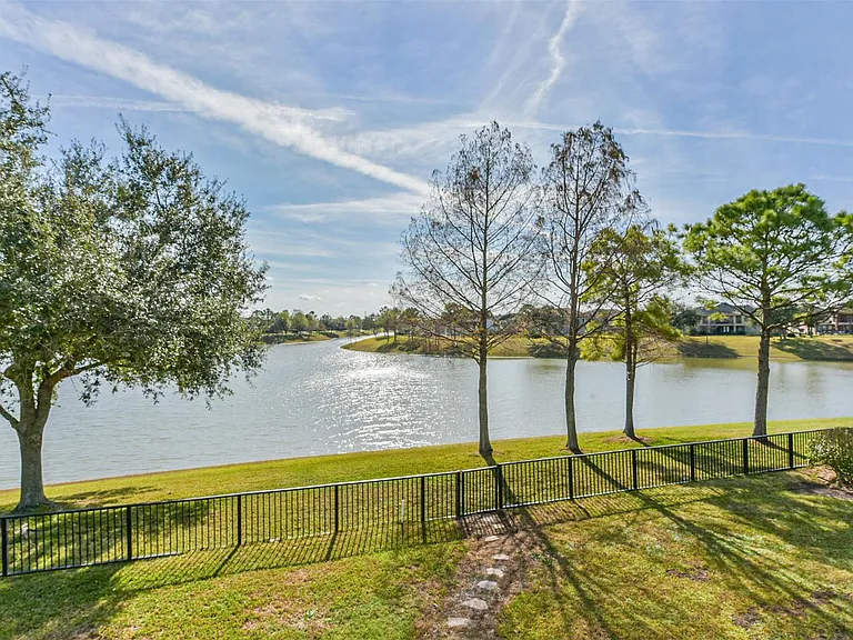 2315 Bending Spring Dr — Photo 47